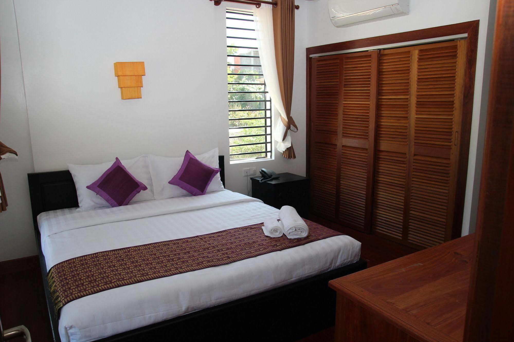 Baan Soksan Hotel Siem Reap Bagian luar foto